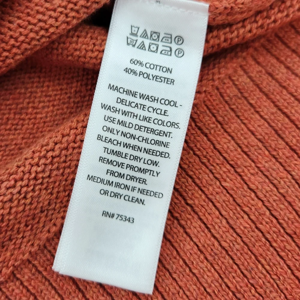 Tahari neck burnt